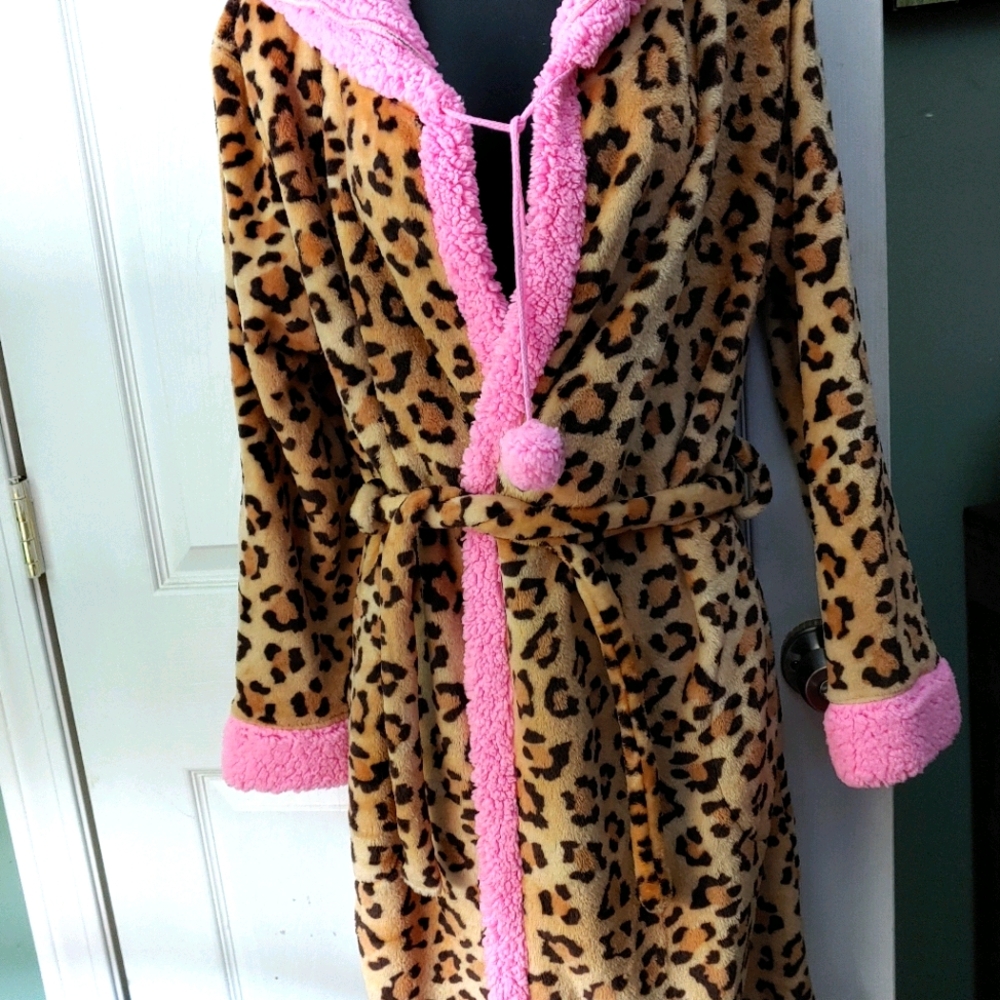 Cheetah print robe